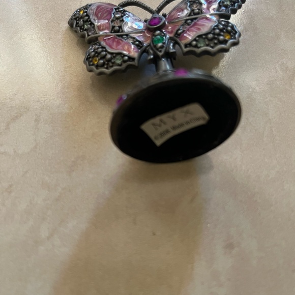 Elegant Butterfly Wall Decor with Pink and Black Accents - Picture 2 of 6